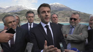 Macron con los niveles de apoyo mas bajos en su administración, sigue firme con su reforma