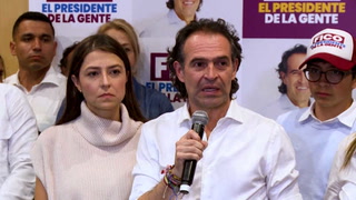 El candidato de la derecha colombiana, Gutiérrez, dice que Petro "no es bueno" para el país