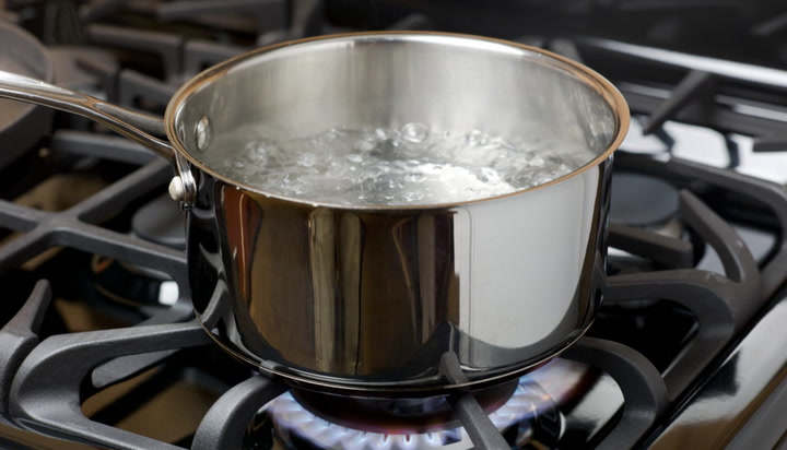 How to Quickly Boil Water