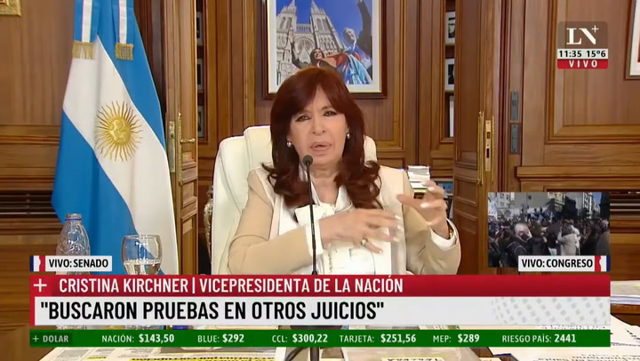 CFK: 'Además de mentirosos los fiscales no trabajan'