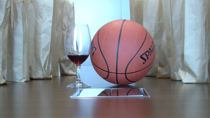 Wine Spectator's 2015 Final Four Wine Taste-Off (with basketball-inspired wine descriptors)