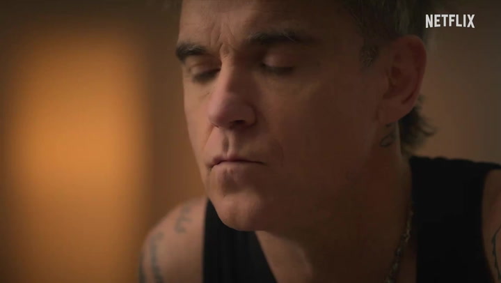 Robbie Williams recalls 'mental breakdown in front of thousands of people'