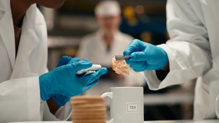 Scientist reveals optimal time for dunking 10 popular biscuits