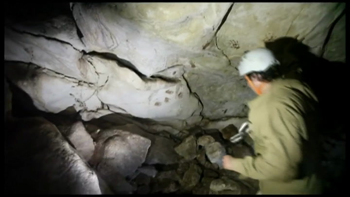 Descubren en cueva mexicana huellas de manos con más de 1200 años de antigüedad - Fuente: Reuters