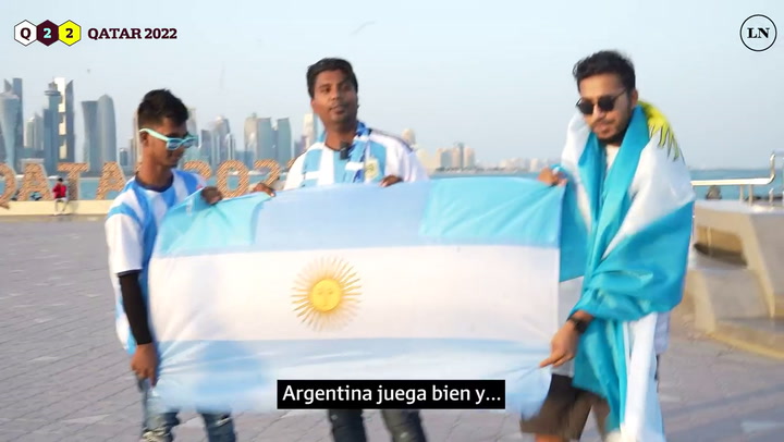 Los falsos 'hinchas' argentinos que inundan Doha. Crédito audiovisual: Matías Boela.