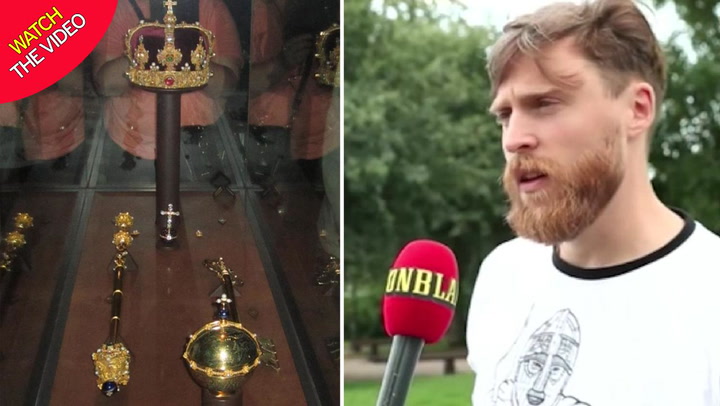 Swedish crown stolen as cops chased on MOTORBOAT - World News -
