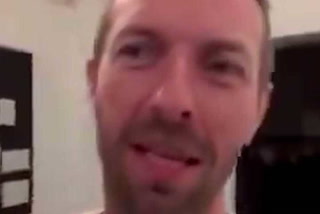 “Hola Leo, mi hermano”: el sorpresivo mensaje del líder de Coldplay en un video dedicado a Messi