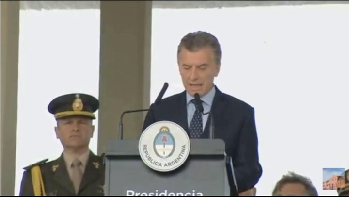 Mauricio Macri habló en la celebración del día del Día del Ejército – Fuente: YouTube