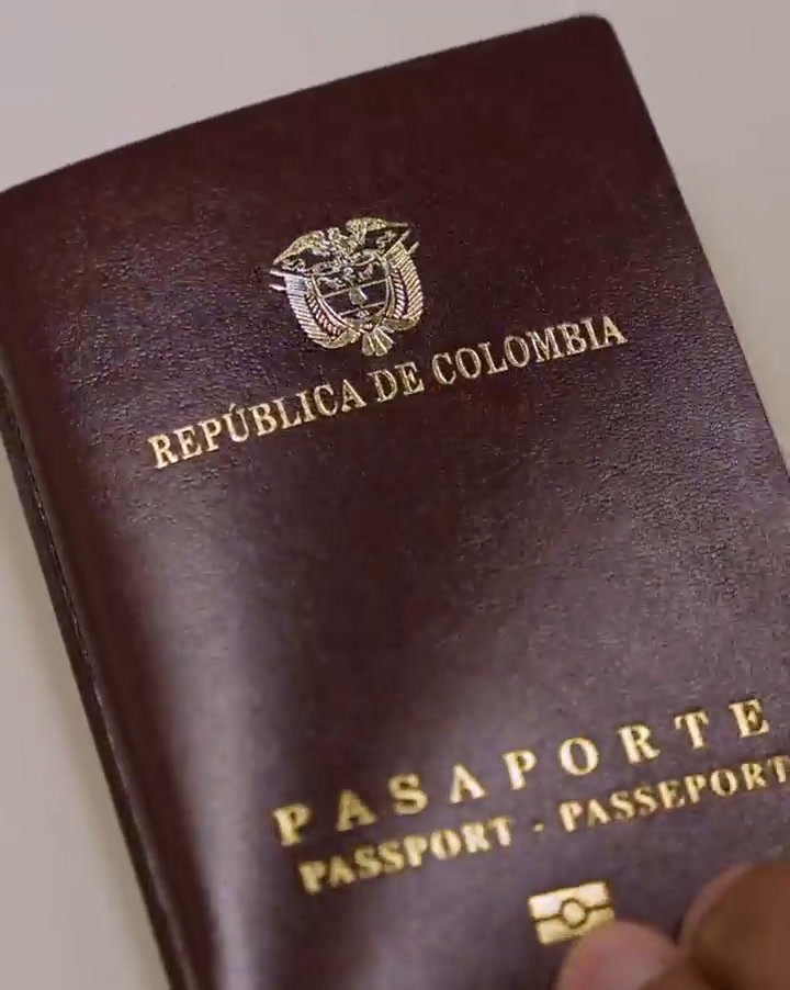 La nueva estrategia de la embajada de EE.UU. en Colombia para hacer frente a la demanda de visas