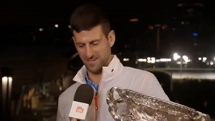 Novak Djokovic se animó a cantar “Muchachos”