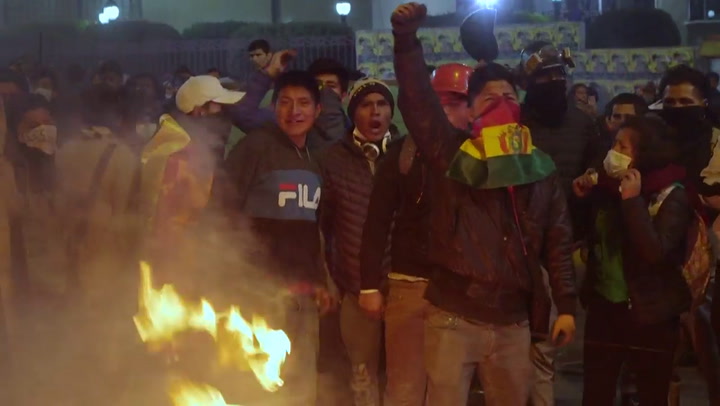 Noche de protestas en Bolivia, tras anuncio oficial de reelección de Evo Morales - Fuente: AFP