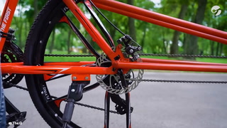 La bicicleta de la “rueda partida”: el íncreíble invento que fascina en la redes