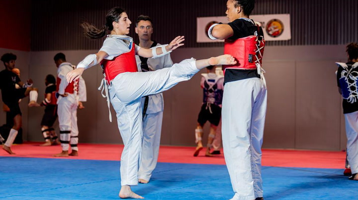 Meet the Afghan refugee using taekwondo to fight against the Taliban