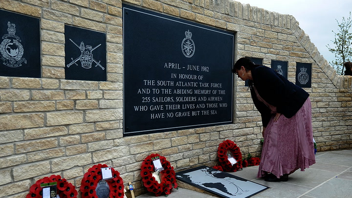 Veterans and Falkland Islanders mark 40 years since British troops liberated Port Stanley