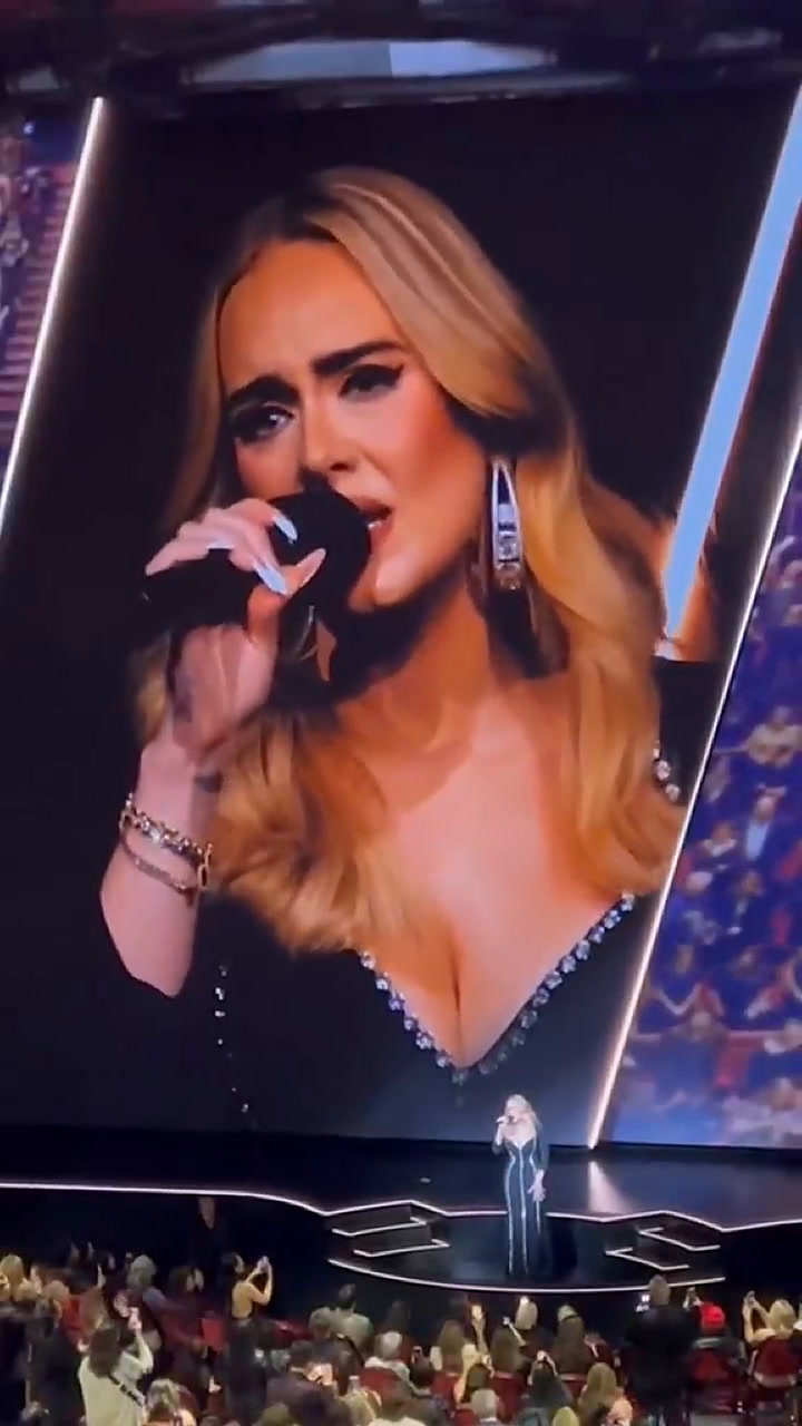 Adele no pudo contener las lágrimas por la historia de uno de sus fans
