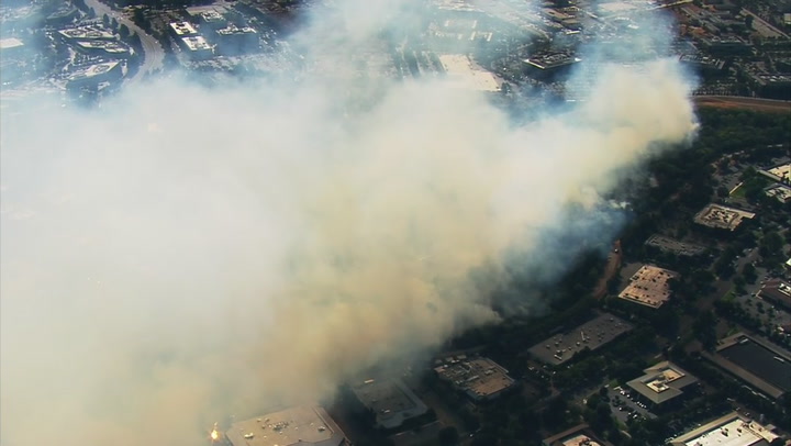 Huge vegetation fire burns across San Jose