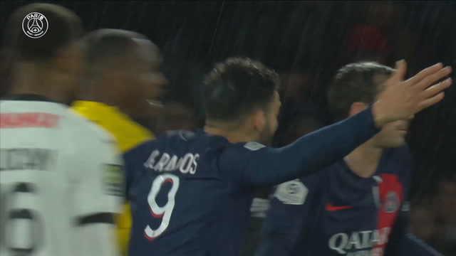Gonçalo Ramos empata para o PSG no último minuto na Ligue 1