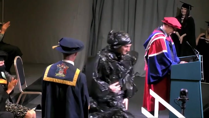 Man praised for 'magnificent' solution when he couldn't afford graduation robes