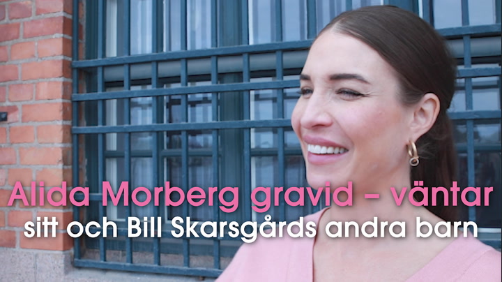Alida Morberg gravid – väntar sitt och Bill Skarsgårds andra barn