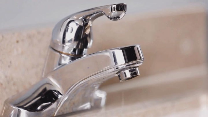 How To Fix A Bathroom Faucet That S Leaking