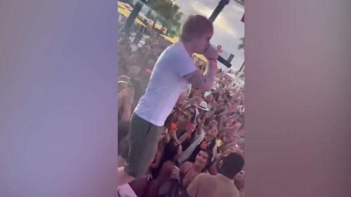 Ed Sheeran surprises clubbers in Ibiza with secret performance
