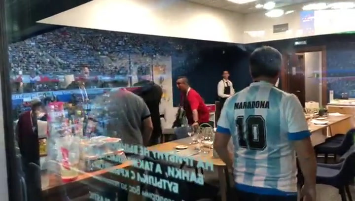 Así terminó Diego Maradona después del partido de Argentina ante Nigeria