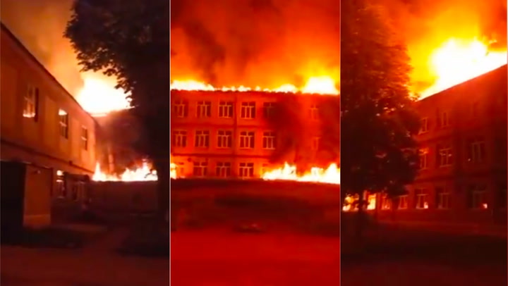 Ukrayna okulu '200 okul yıkıldı' olarak Rus yangın bombası tarafından patlatıldı - Dünya Haberleri