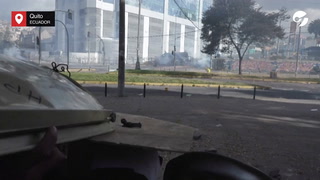Tensión en Ecuador: la policía avanza contra los manifestantes