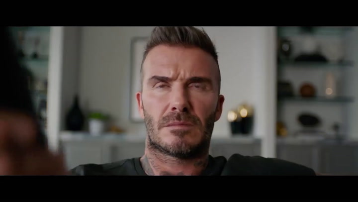 Deadpool se disculpa con David Beckham - Fuente: Youtube