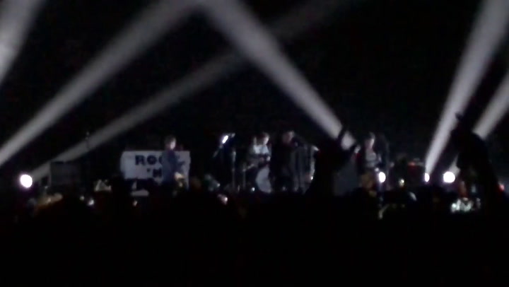 Liam Gallagher - Slide Away en el DirecTV Arena