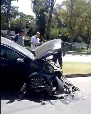 Ricardo Bochini chocó con su auto en Ciudad Evita