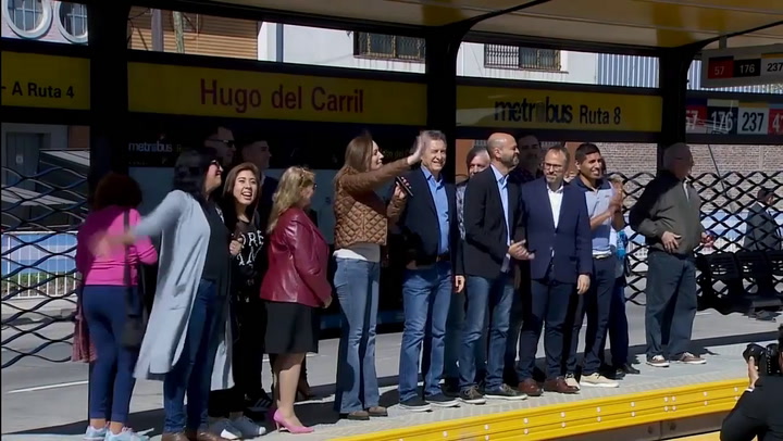 Mauricio Macri y María Eugenia Vidal inauguraron el Metrobus de Tres de Febrero