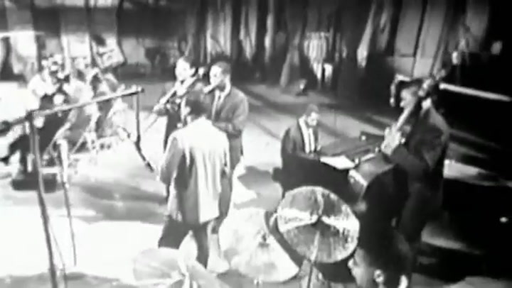 Miles Davis interpreta su tema 'So What' - Fuente: YouTube