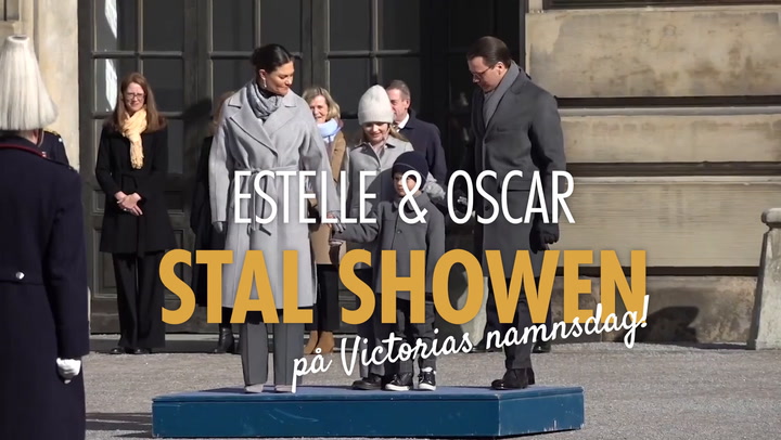 Estelle & Oscar stjäl showen utanför Kungliga slottet!