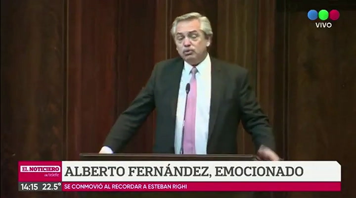 Alberto Fernández se emocionó en el homenaje al exprocurador Esteban Righi - Fuente: Telefé