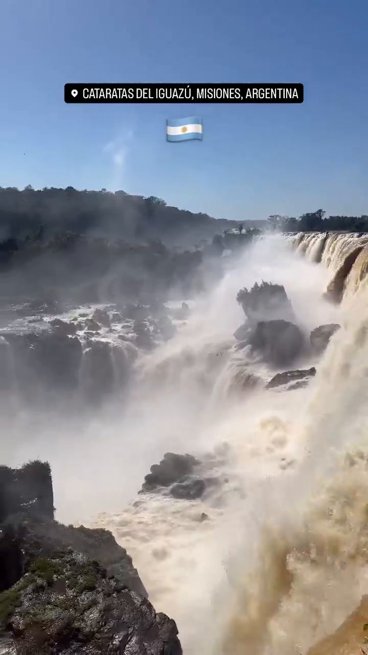 Antonela compartió un video de las Cataratas del Iguazú (Video: Instagram @antonelaroccuzzo)