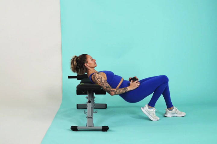 Hip Thrust vs Glute Bridge: What's the Difference? – UPPPER Gear