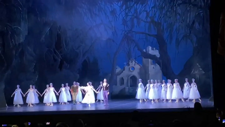La ovación a Giselle en el Teatro Colón