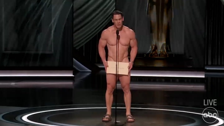 John Cena presents Oscar Best Costume award naked