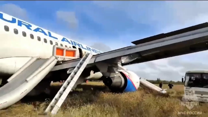 Russian plane with 159 aboard makes emergency landing in Novosibirsk region