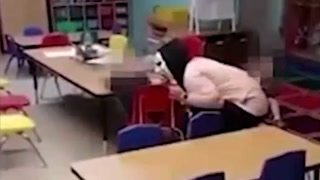Despiden a las maestras de una guardería por asustar a los niños