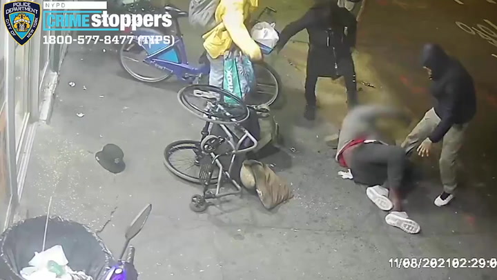 Man in wheelchair punched and kicked to group by group of attackers in New York