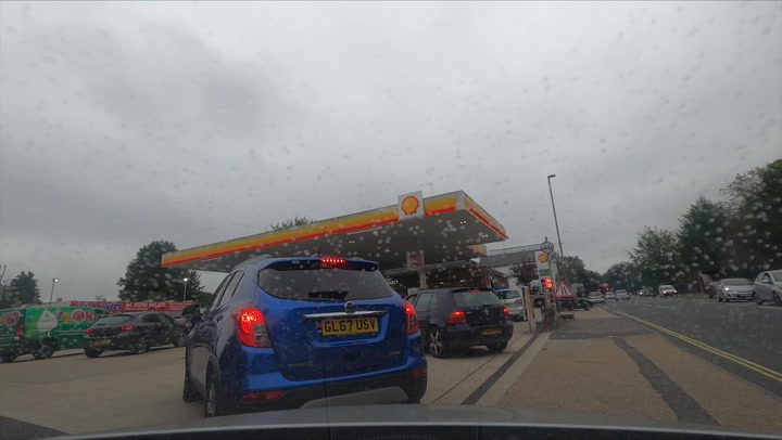 Timelapse footage shows how long cars queue for to access petrol stations during UK fuel crisis