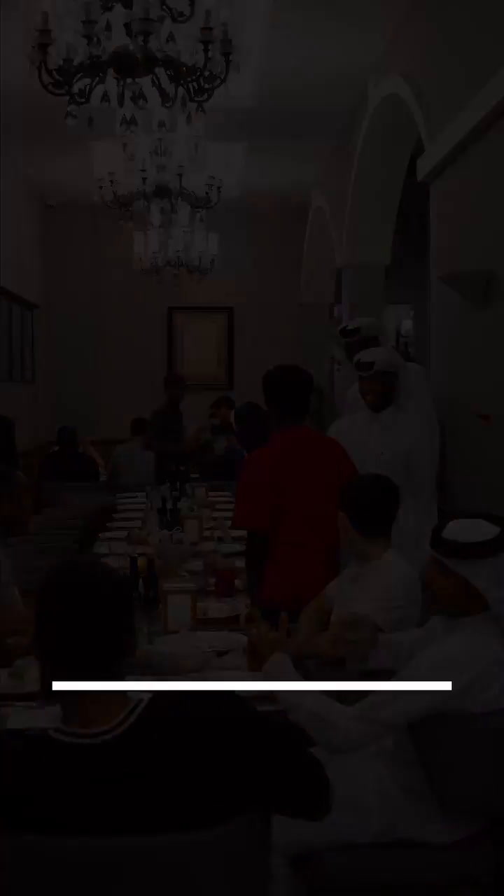 James Rodríguez pasó por el restaurante turco Sazeli