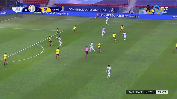 Gol de Lautaro Martínez para el primero de la Selección contra Colombia