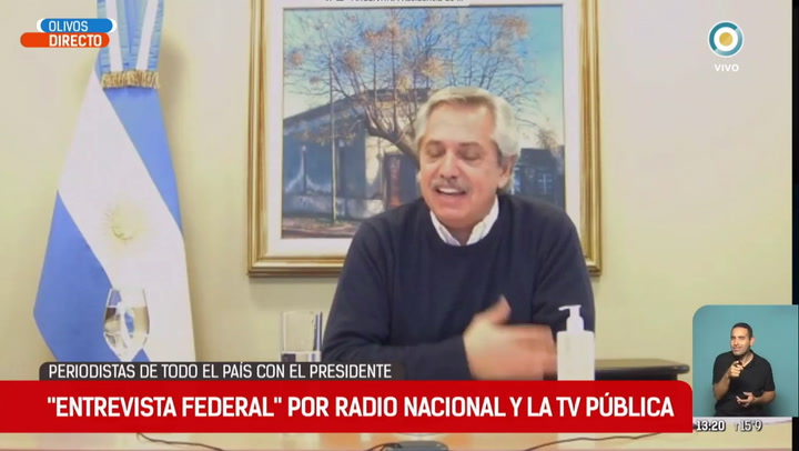 La charla amena entre el presidente Alberto Fernández y Héctor Larrea