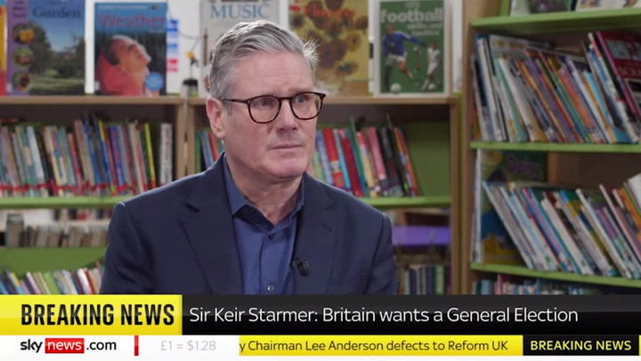 Keir Starmer dismisses calls for by-election after Lee Anderson defection