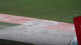Campo empapado: El Estadio Nacional bajo la lluvia justo antes del Olimpia vs Motagua