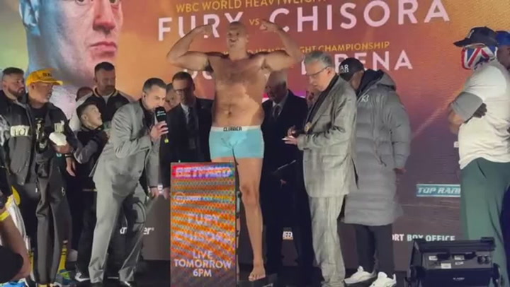Tyson Fury vs Derek Chisora LIVE Fight result as Gypsy King retains heavyweight title with late TKO The Independent
