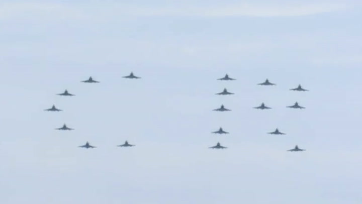 Typhoons unveil birthday surprise for King Charles III Trooping the Colour.mp4